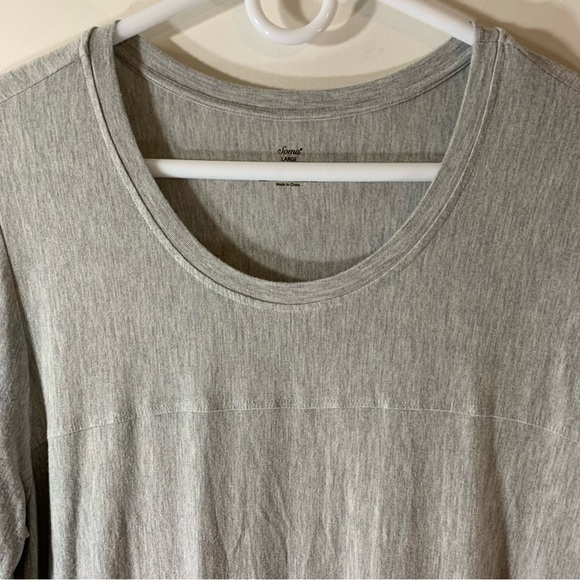 2/$35 Soma long sleeve border print tunic in heathered frost - Picture 3 of 9